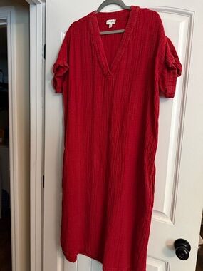 Wonderly Red Textured V-Neck Top